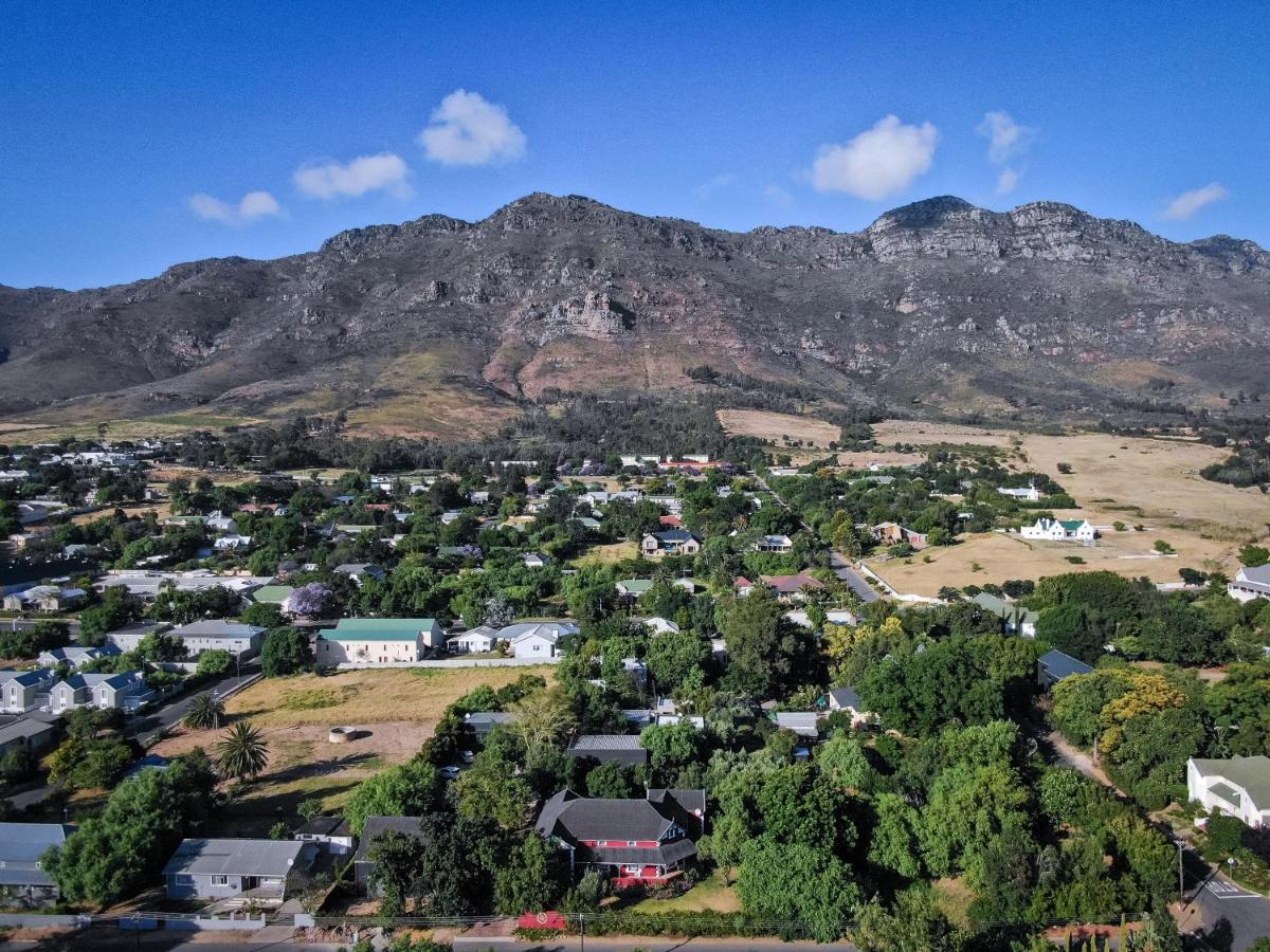 Hotel Ruby Rose Riebeek-West Esterno foto